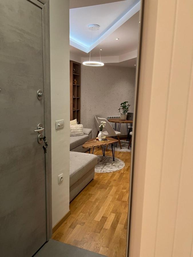 Maria'S Elite Luxury Apartment Üsküp Dış mekan fotoğraf