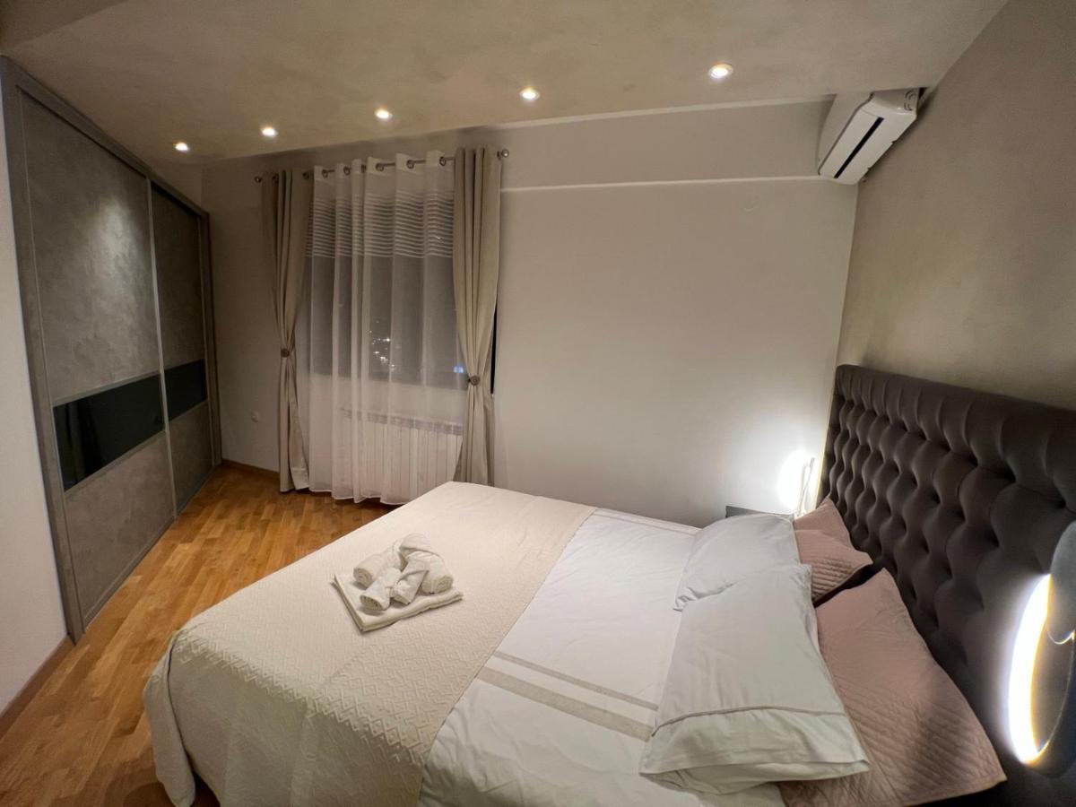 Maria'S Elite Luxury Apartment Üsküp Dış mekan fotoğraf