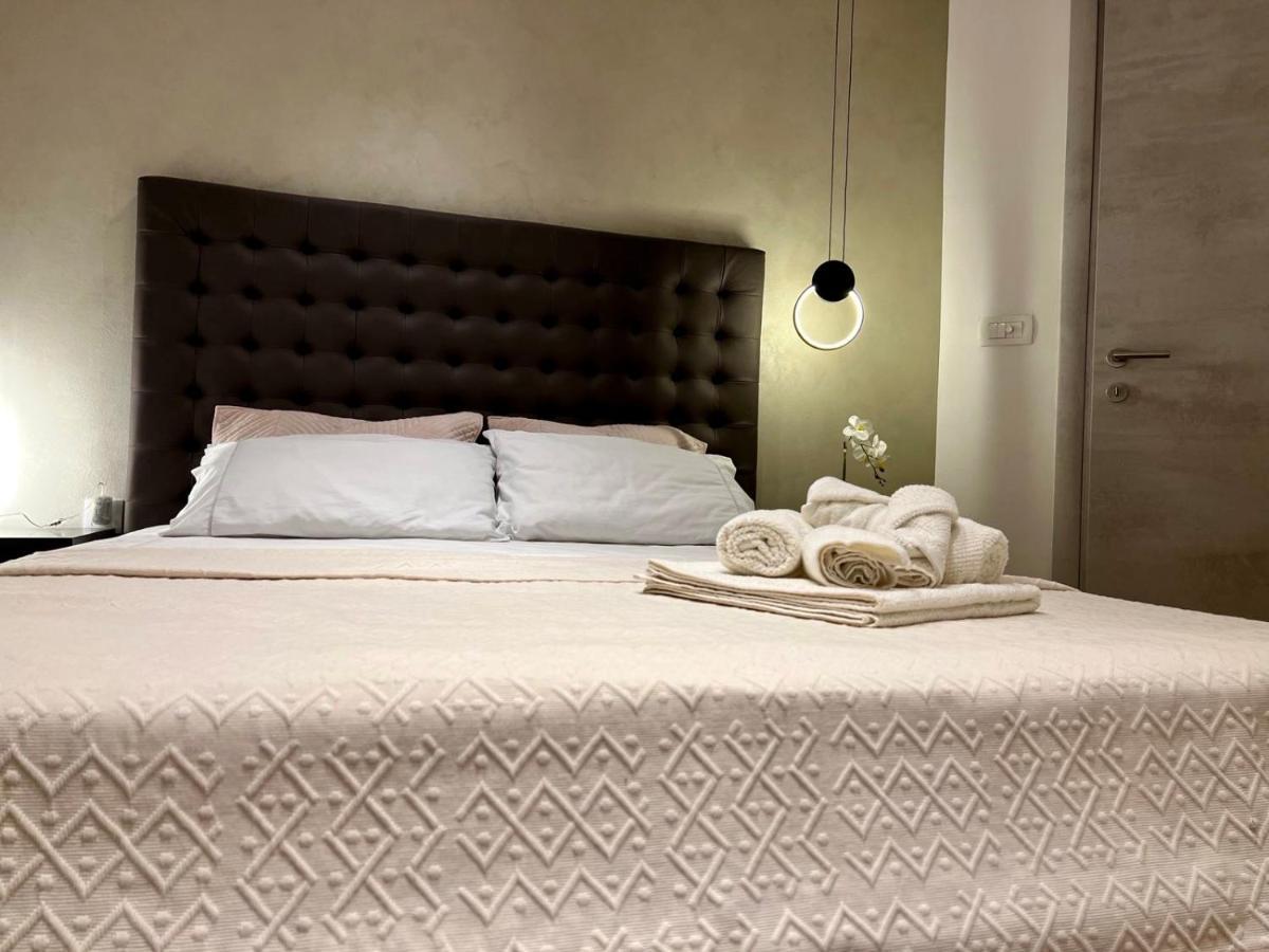 Maria'S Elite Luxury Apartment Üsküp Dış mekan fotoğraf